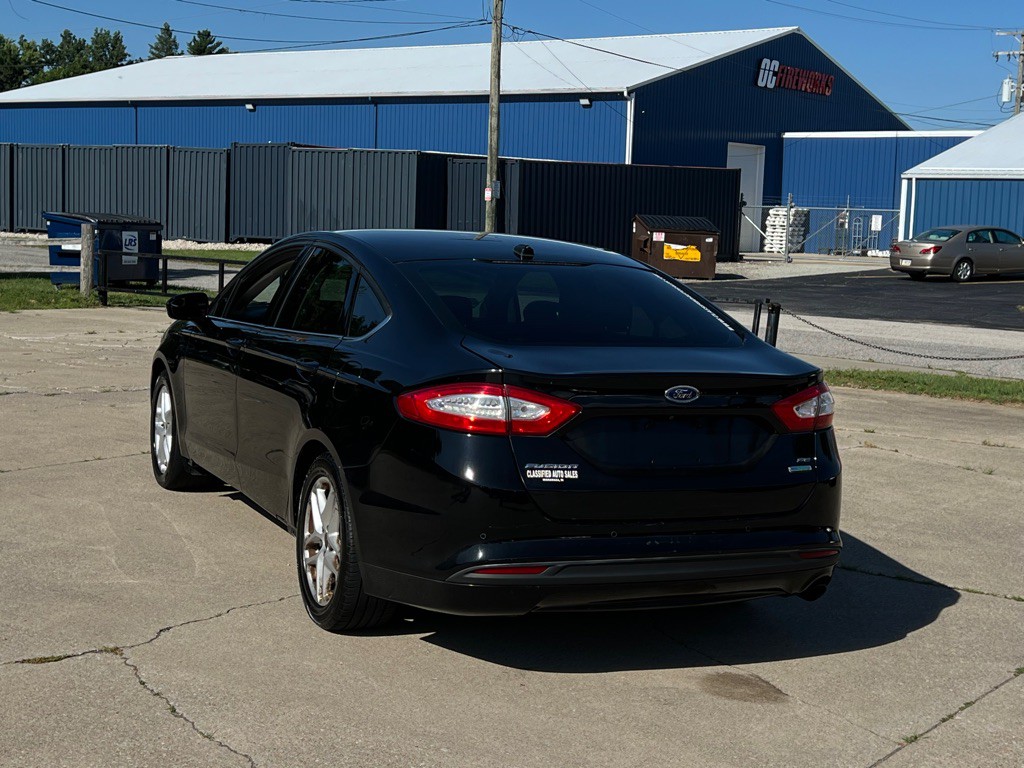 2016 Ford Fusion Image 7