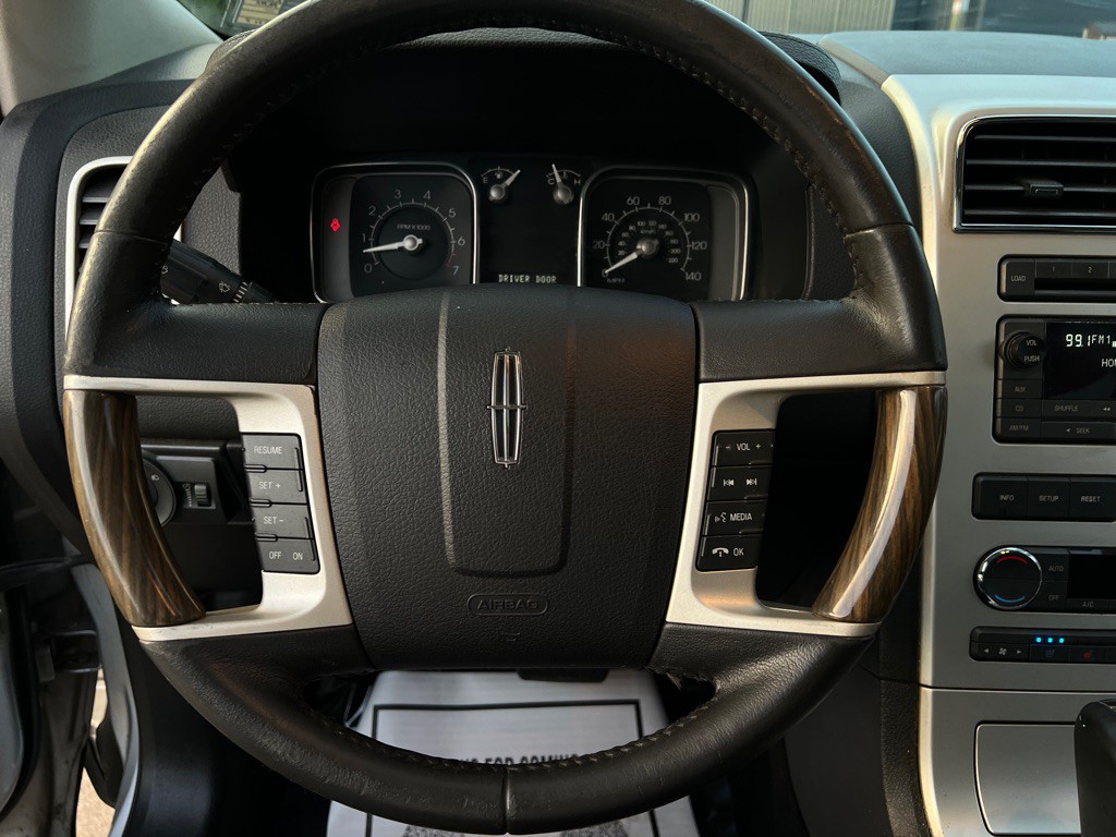 2009 Lincoln MKX Image 24