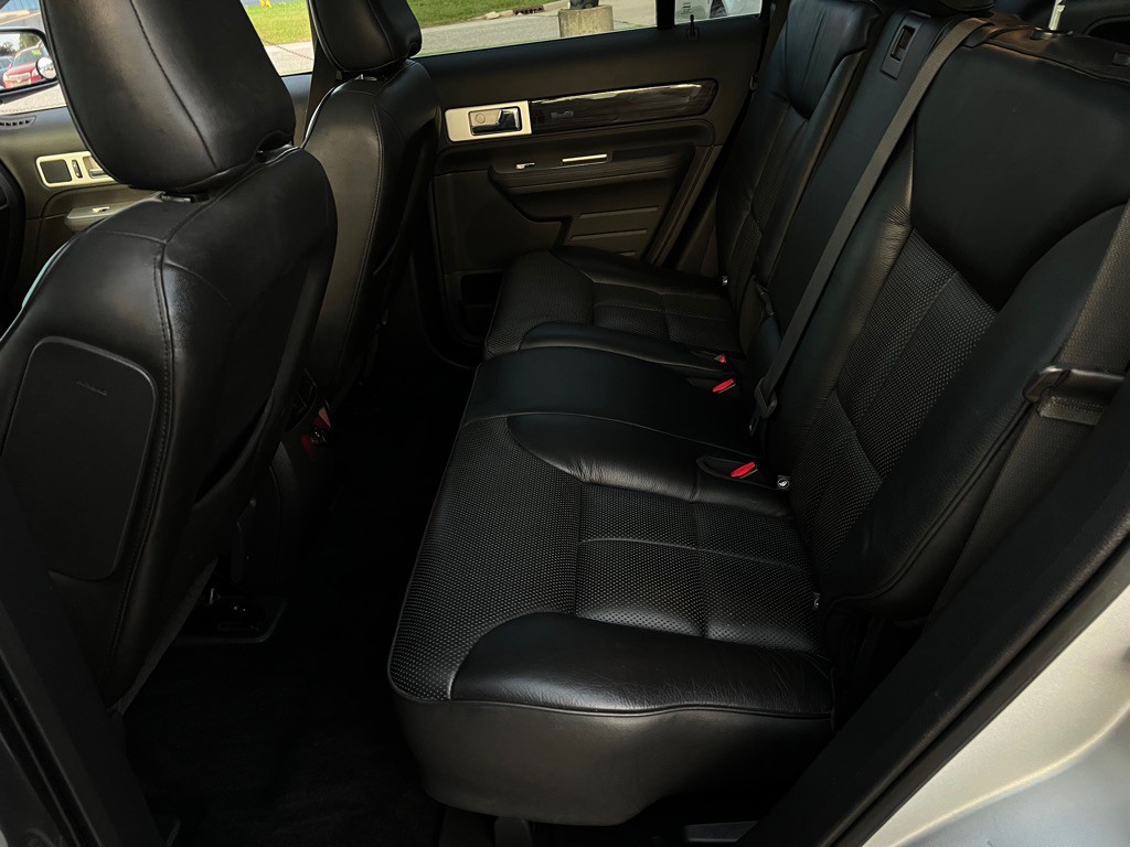 2009 Lincoln MKX Image 30