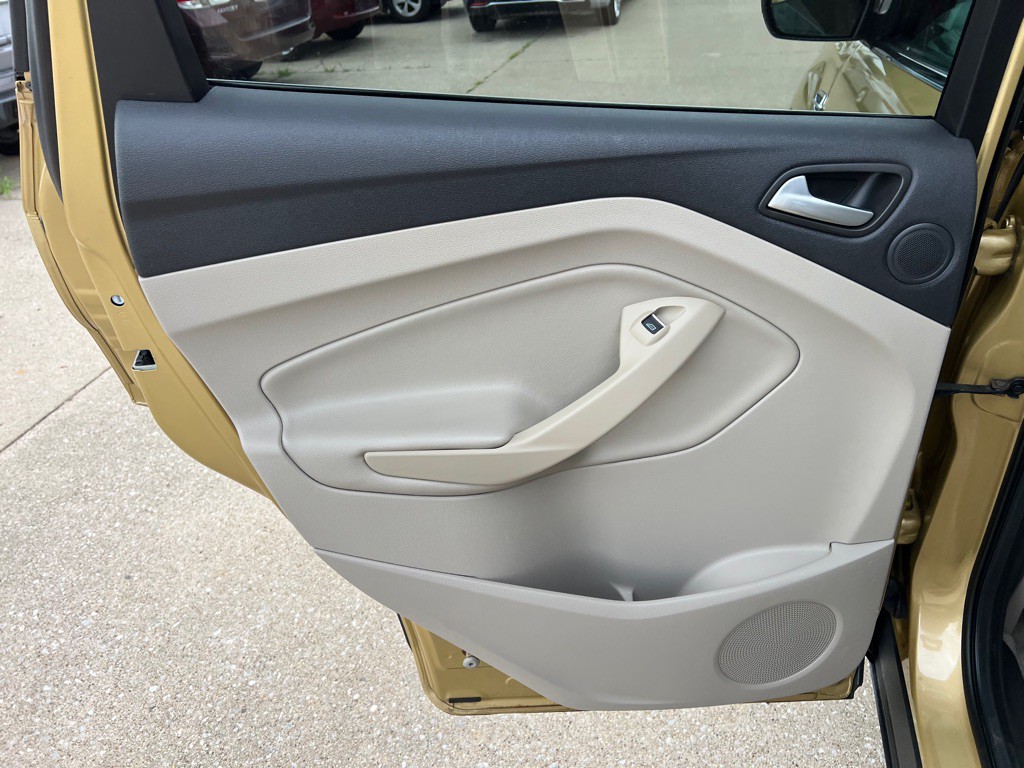 2014 Ford Escape Image 27