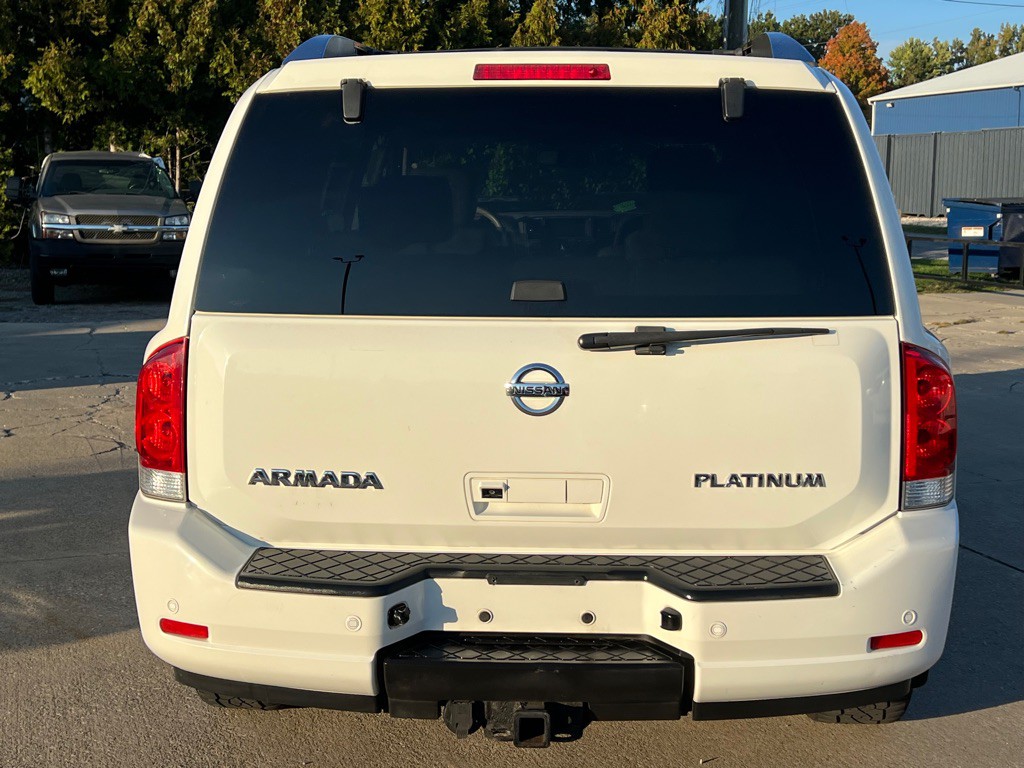 2010 Nissan Armada Image 6