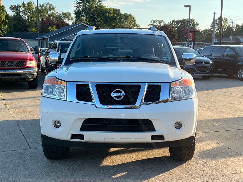 2010 Nissan Armada Image 7