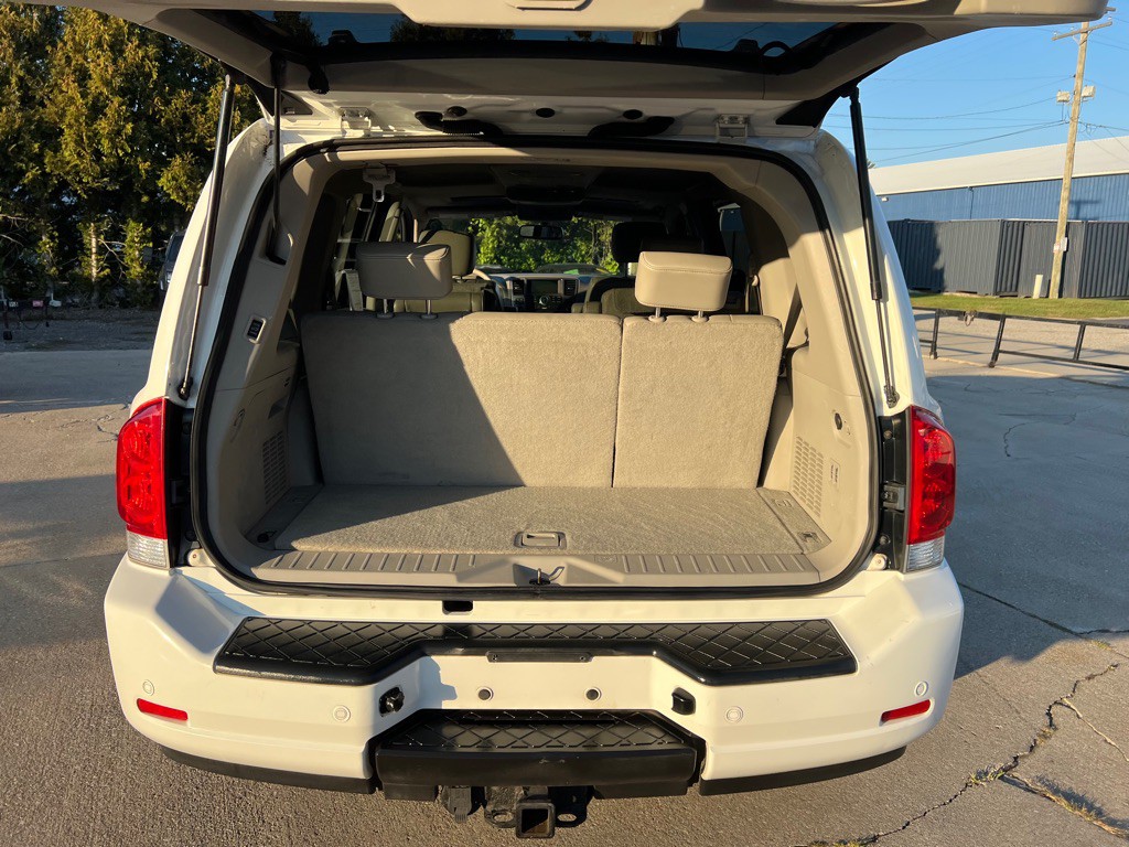 2010 Nissan Armada Image 28