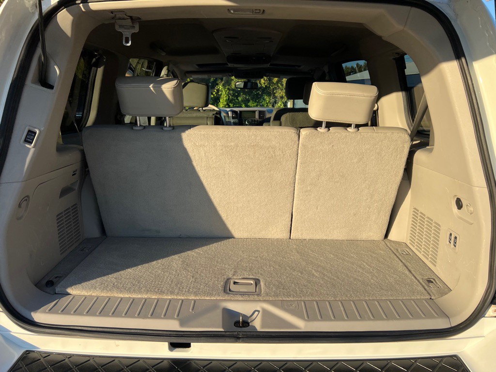 2010 Nissan Armada Image 29