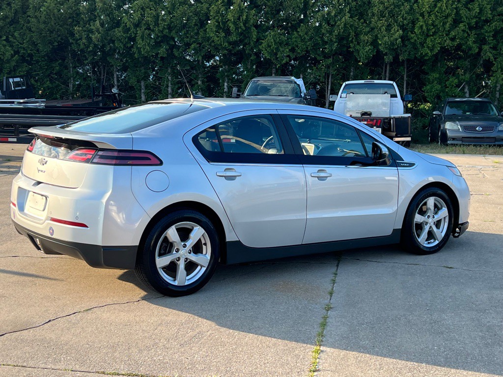 2013 Chevrolet Volt Image 5