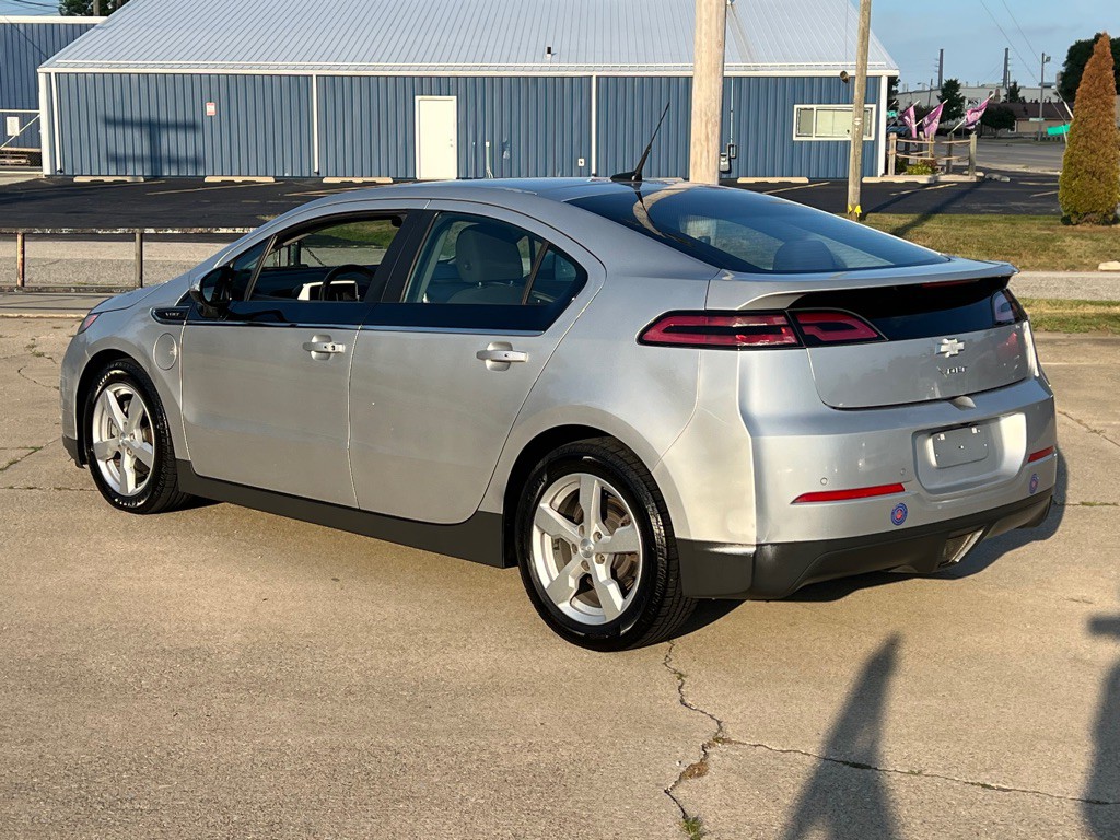 2013 Chevrolet Volt Image 9