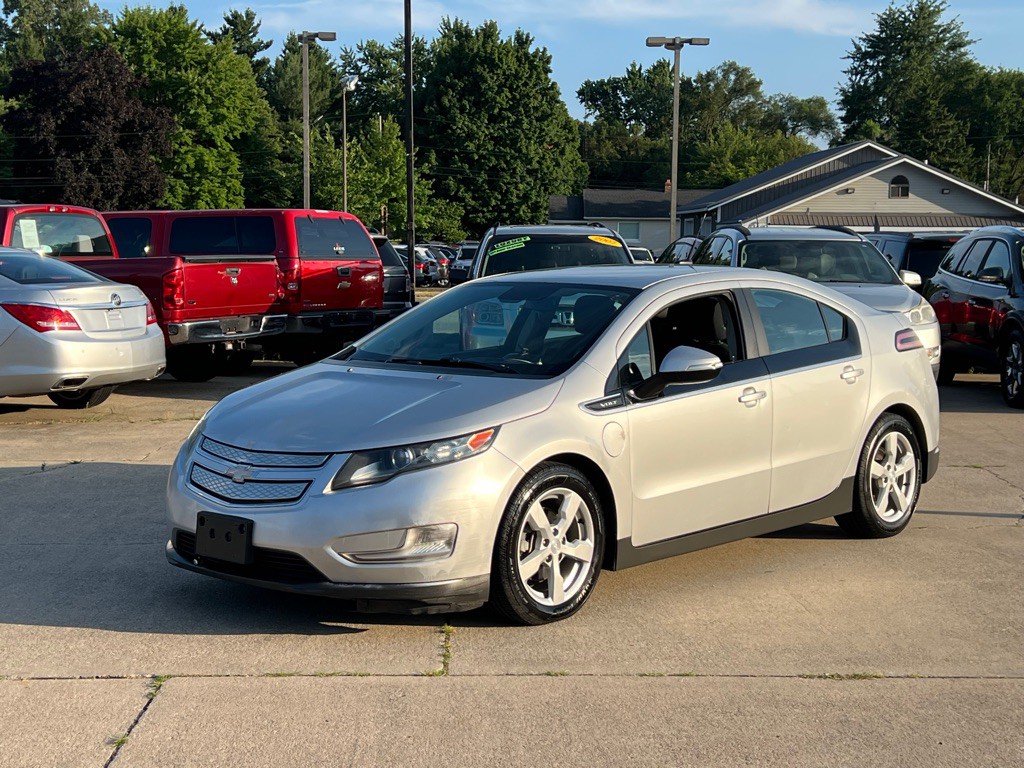 2013 Chevrolet Volt Image 11