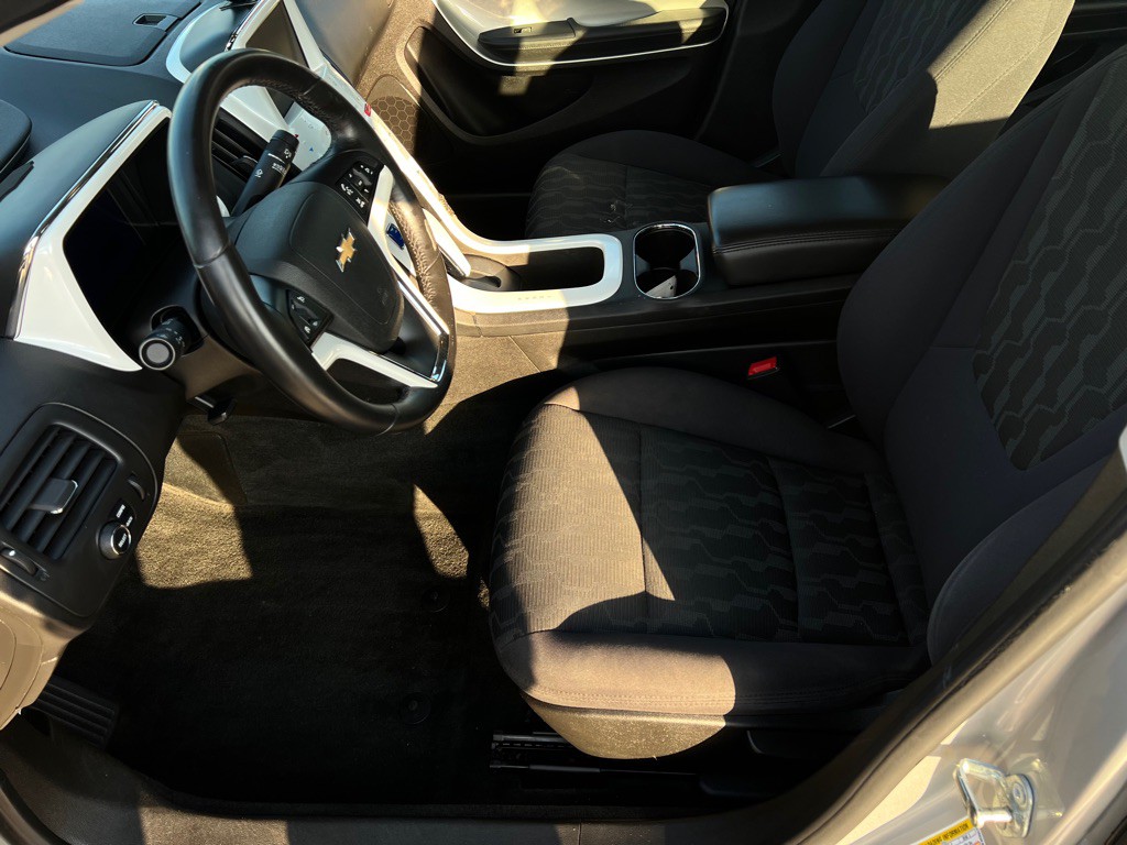 2013 Chevrolet Volt Image 20