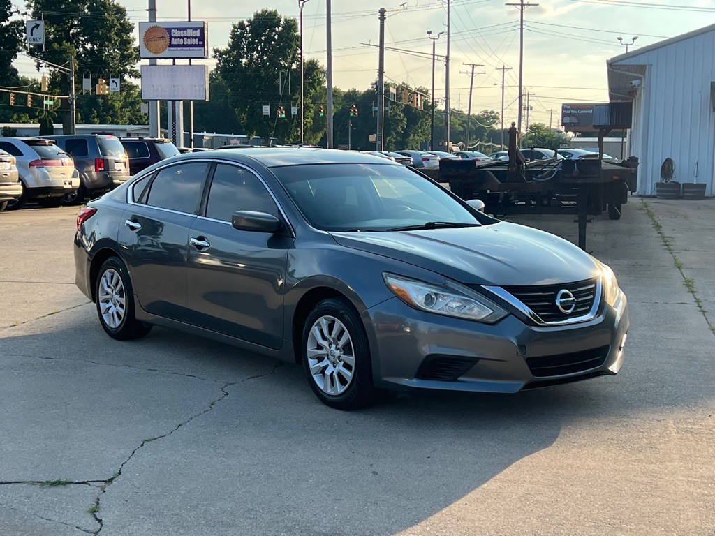 2016 Nissan Altima Image 3