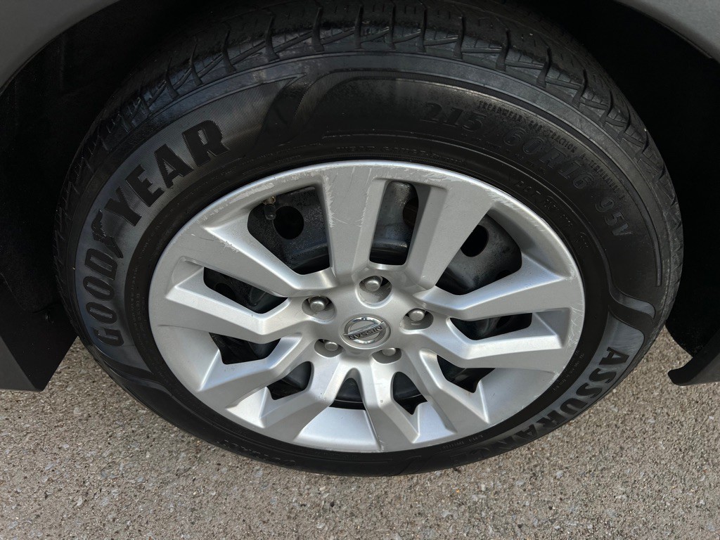 2016 Nissan Altima Image 15