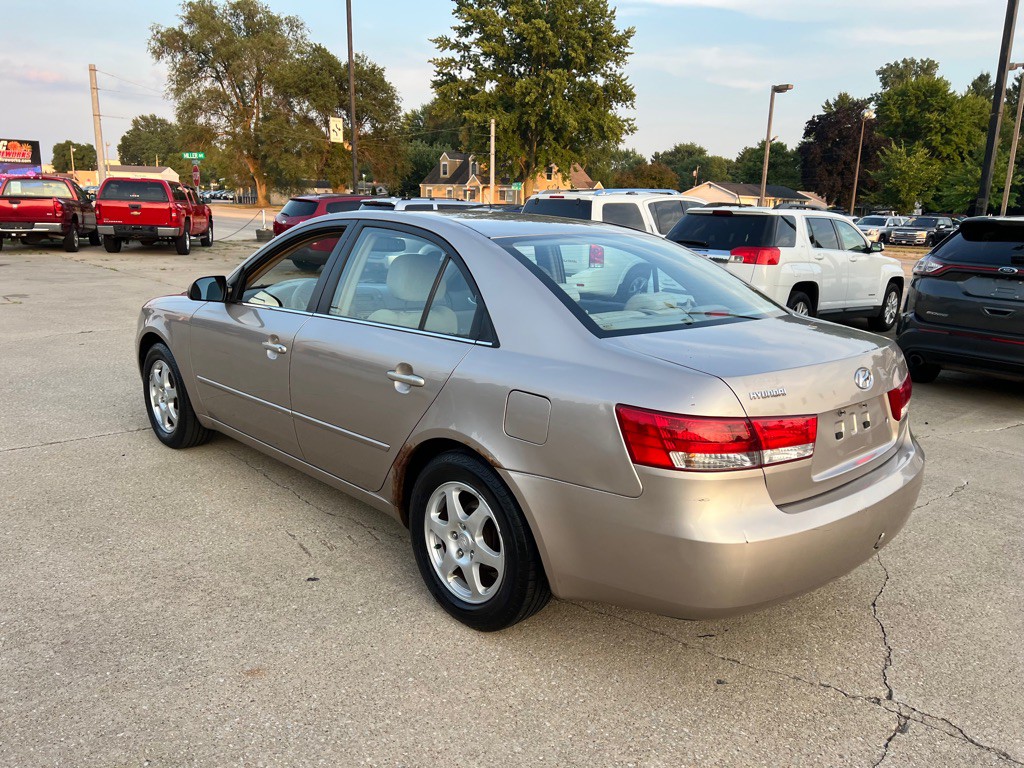 2006 Hyundai Sonata Image 10