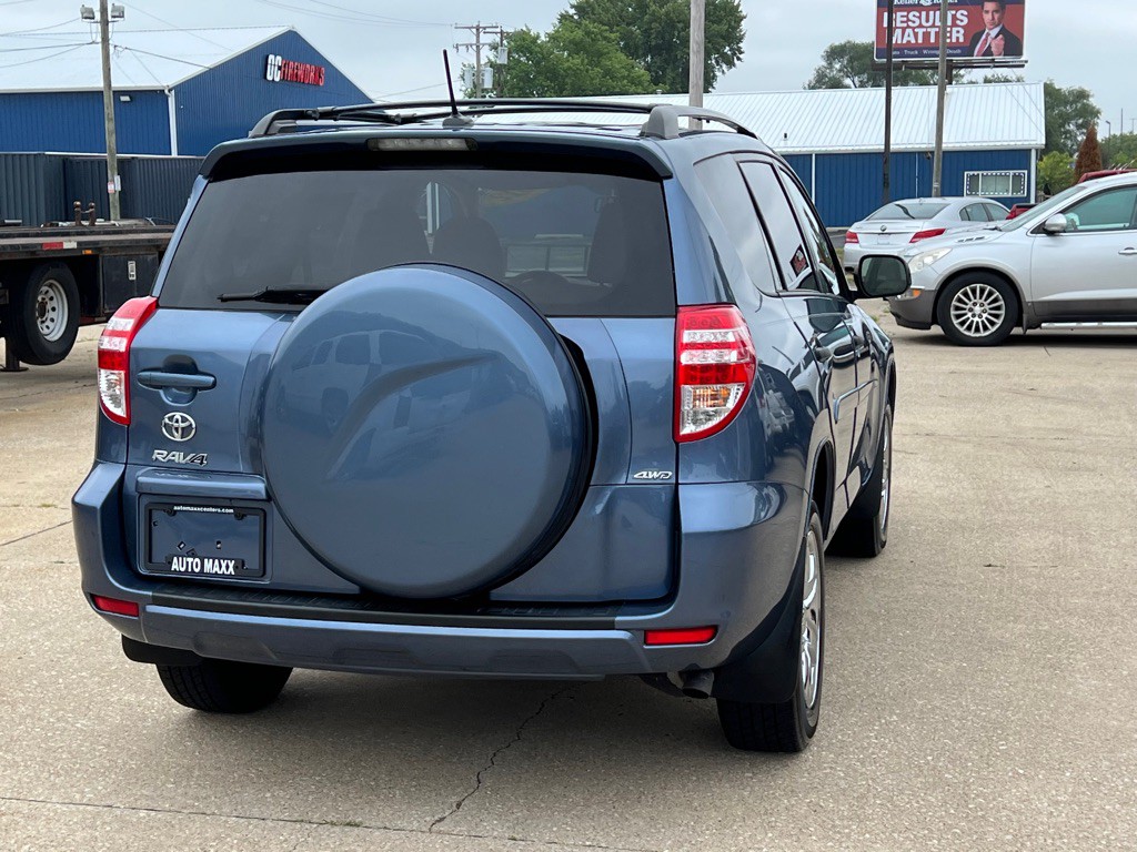 2012 Toyota Rav4 Image 11