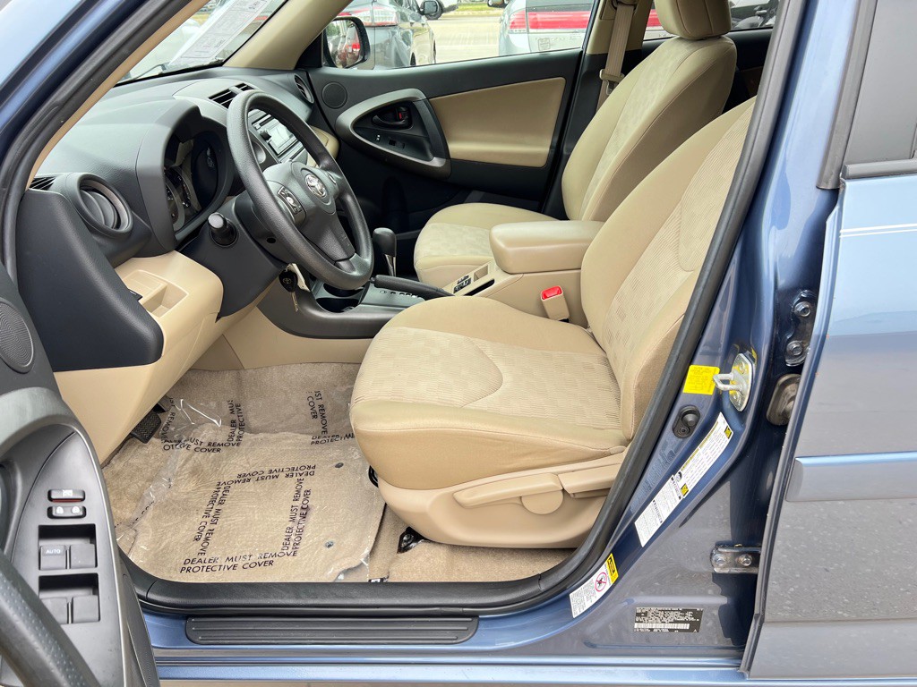 2012 Toyota Rav4 Image 24