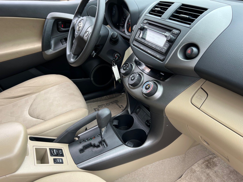 2012 Toyota Rav4 Image 42