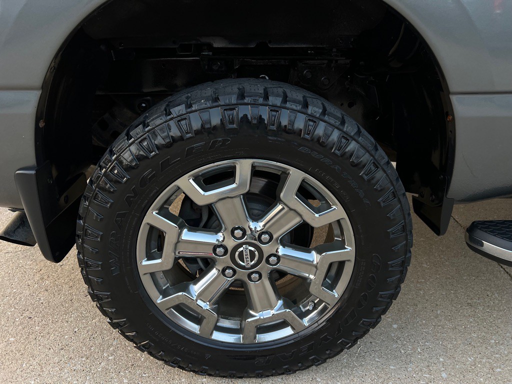 2019 Nissan Titan Image 26