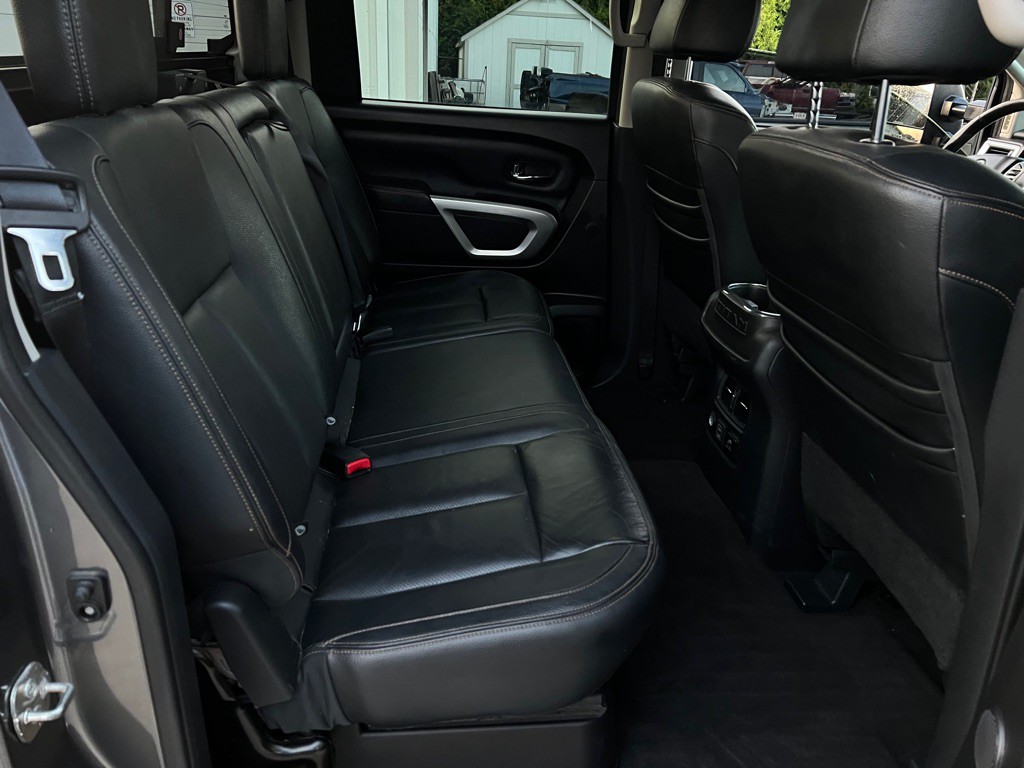 2019 Nissan Titan Image 44