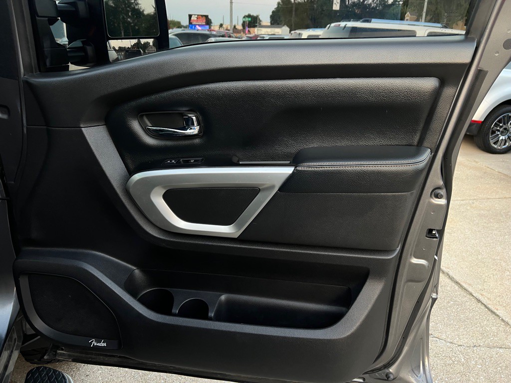 2019 Nissan Titan Image 47