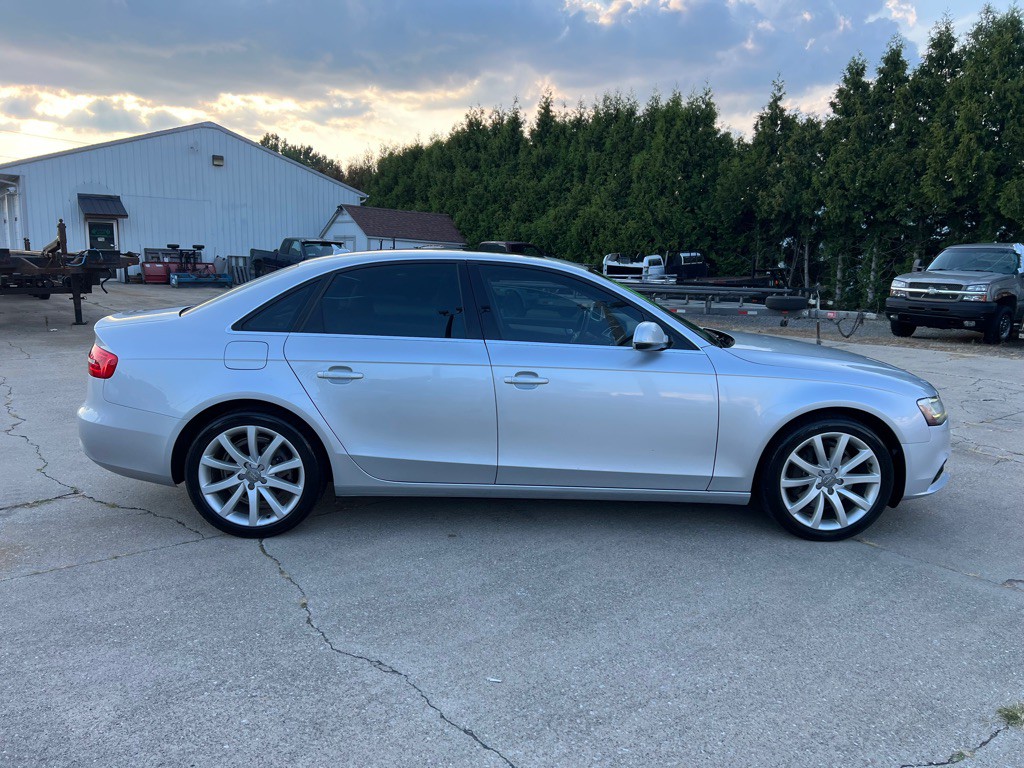2013 Audi A4 Image 9