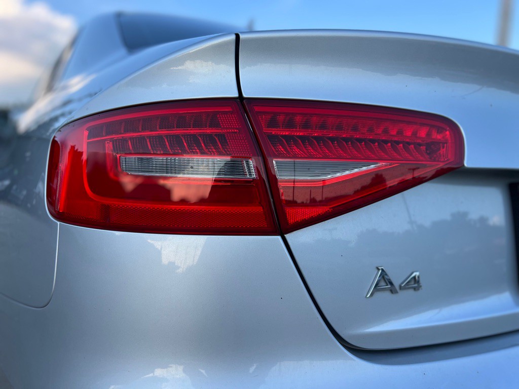 2013 Audi A4 Image 16
