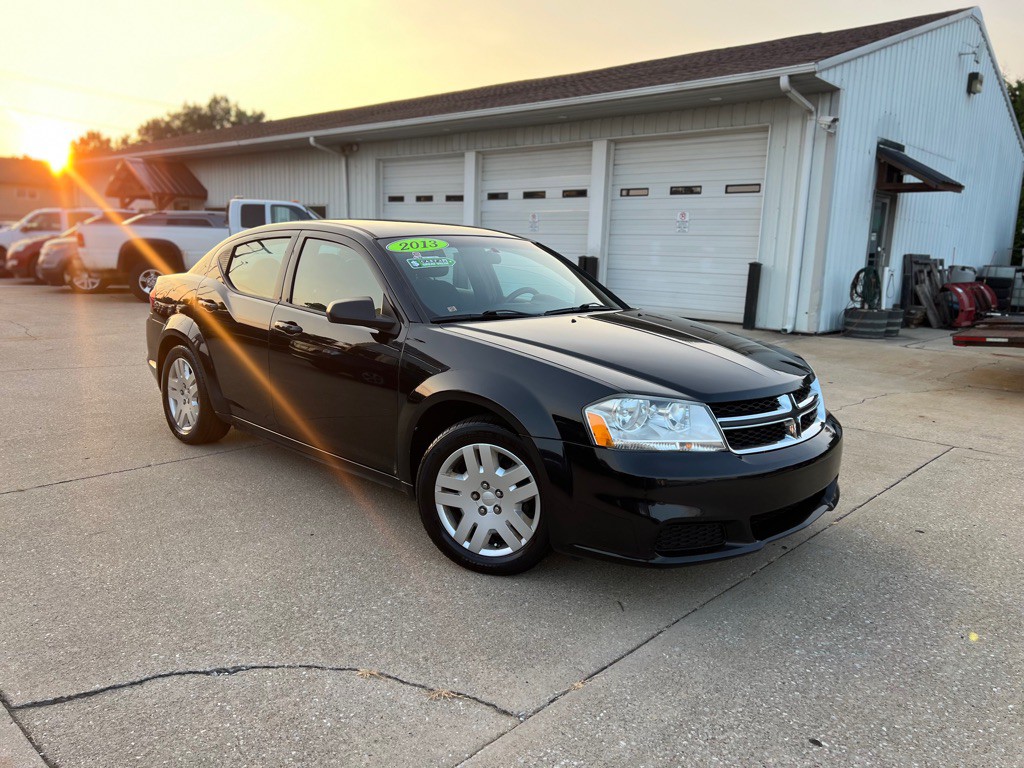 2013 Dodge Avenger Image 2