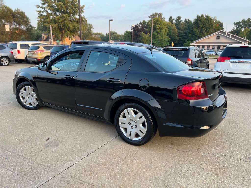 2013 Dodge Avenger Image 9