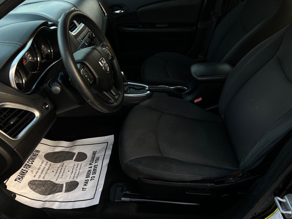 2013 Dodge Avenger Image 21