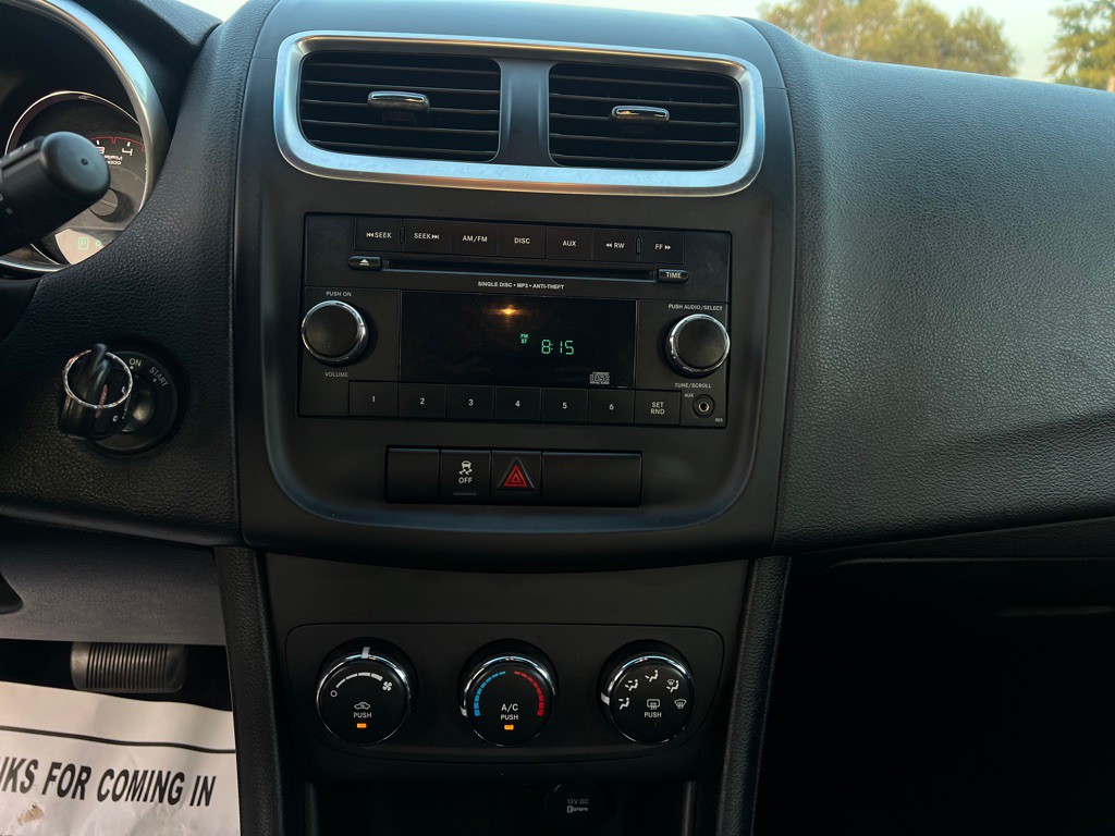 2013 Dodge Avenger Image 26