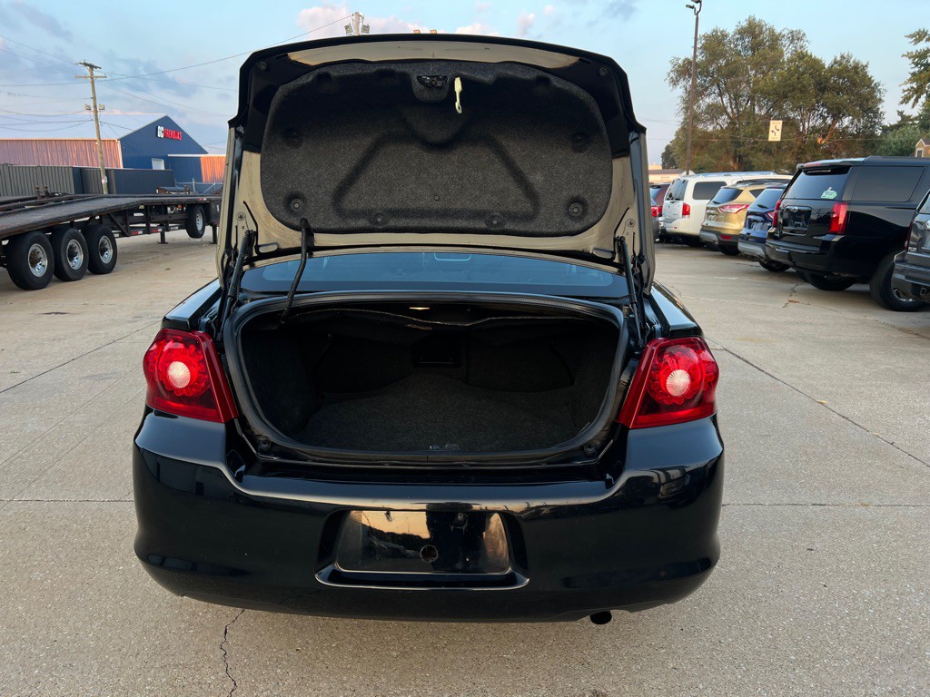 2013 Dodge Avenger Image 31