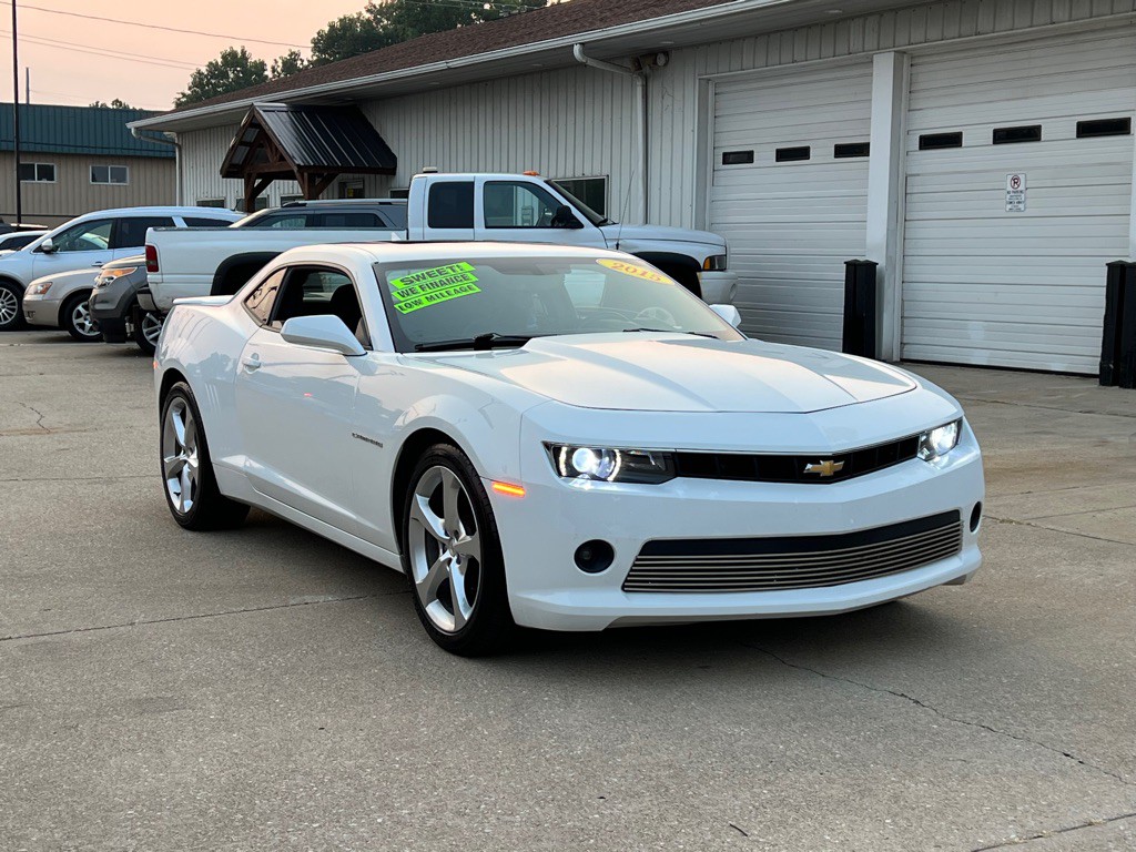 2015 Chevrolet Camaro Image 1