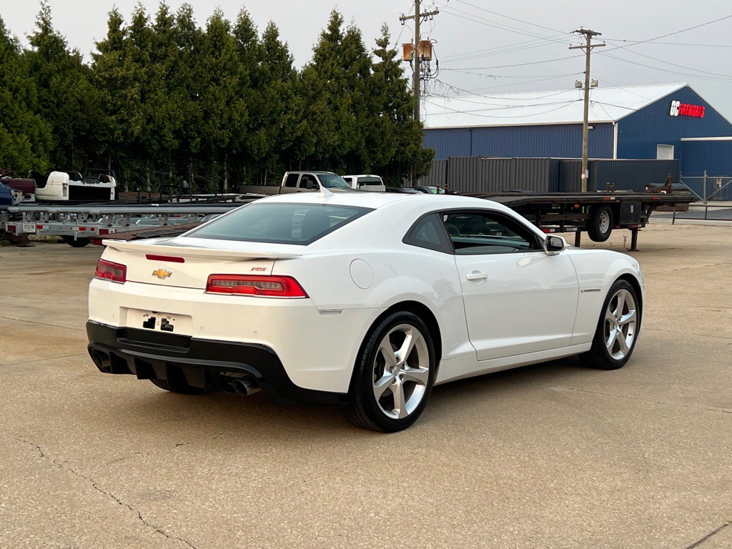 2015 Chevrolet Camaro Image 9
