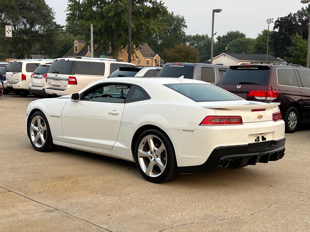 2015 Chevrolet Camaro Image 13
