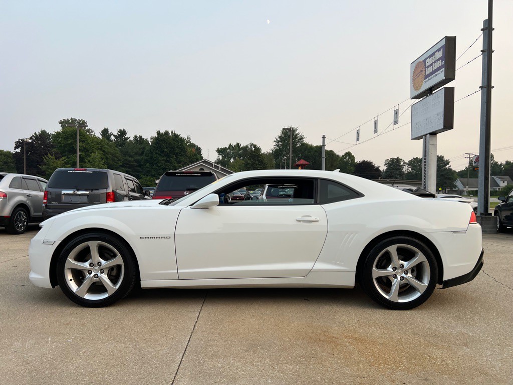 2015 Chevrolet Camaro Image 14