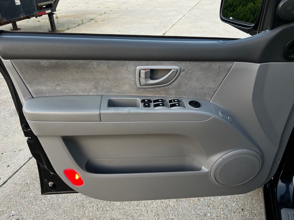 2008 Kia Sorento Image 15