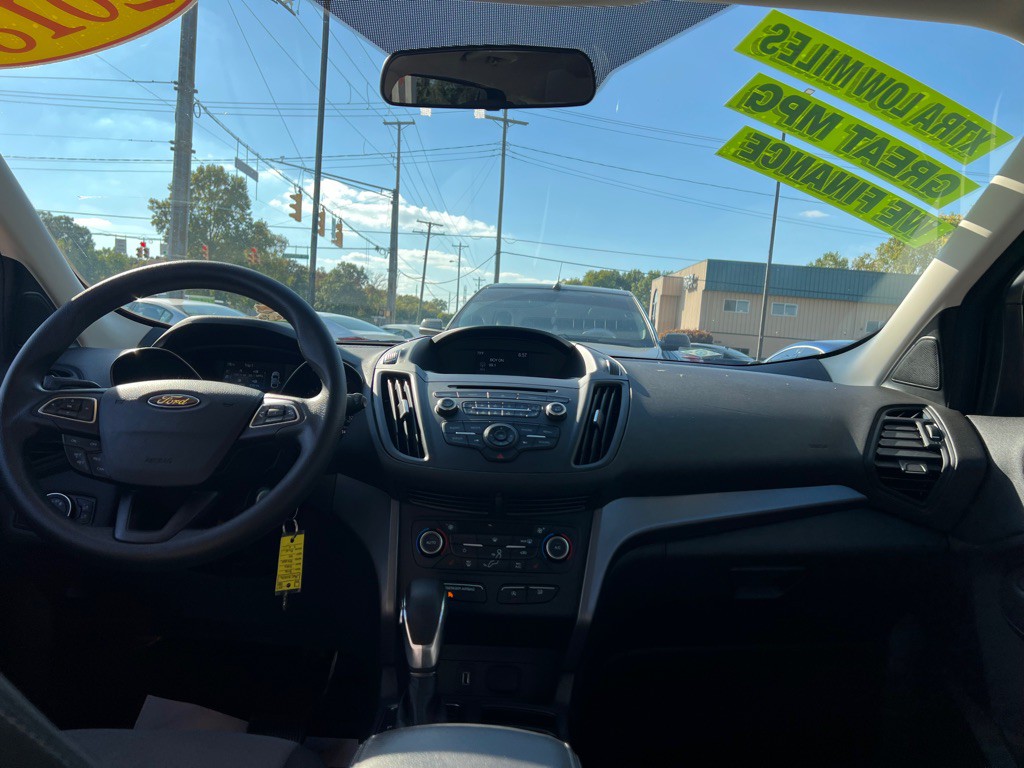 2018 Ford Escape Image 39