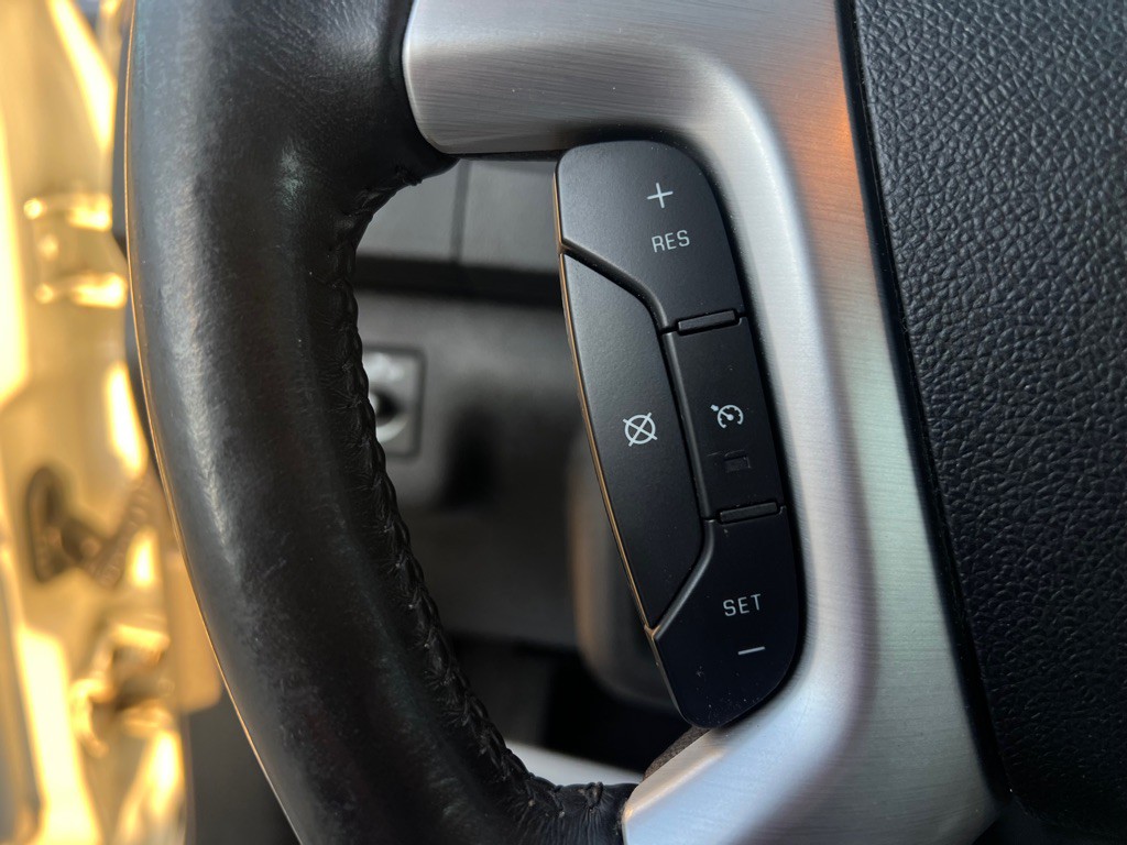 2010 GMC Acadia Image 19