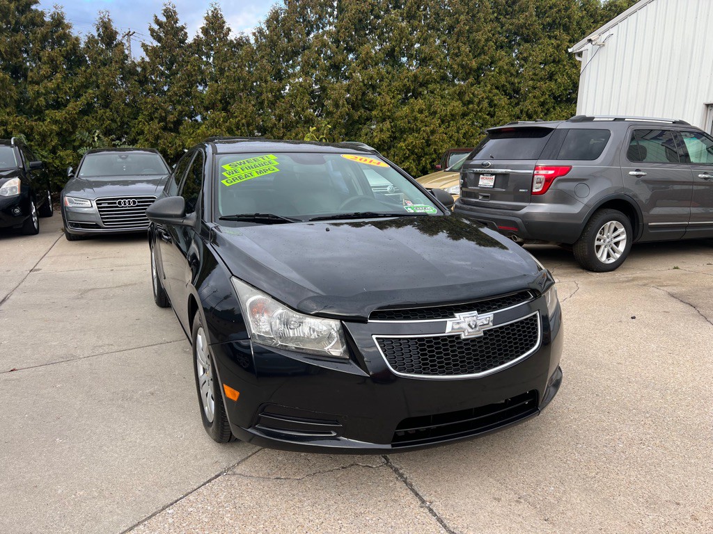 2014 Chevrolet Cruze Image 4