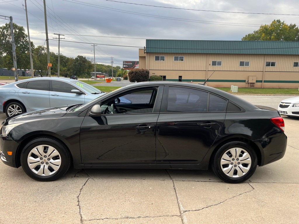 2014 Chevrolet Cruze Image 12