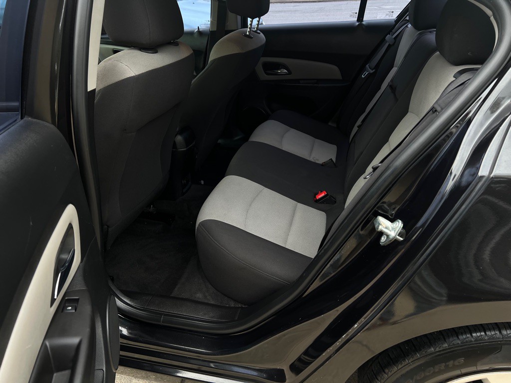 2014 Chevrolet Cruze Image 23