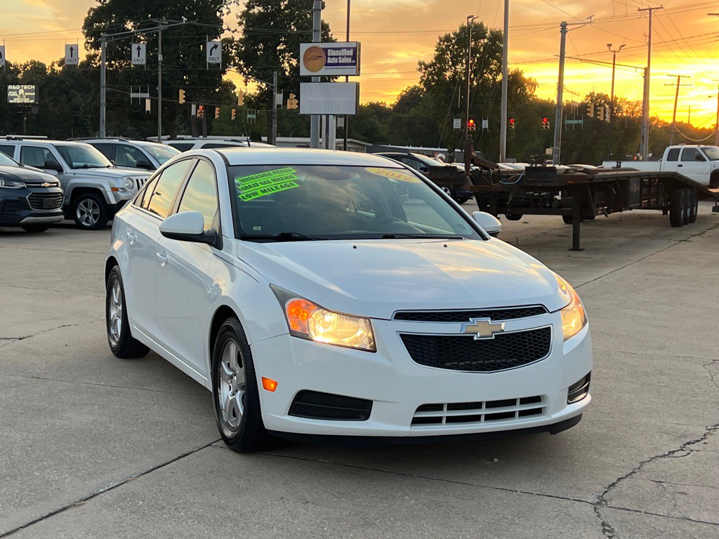 2014 Chevrolet Cruze Image 35