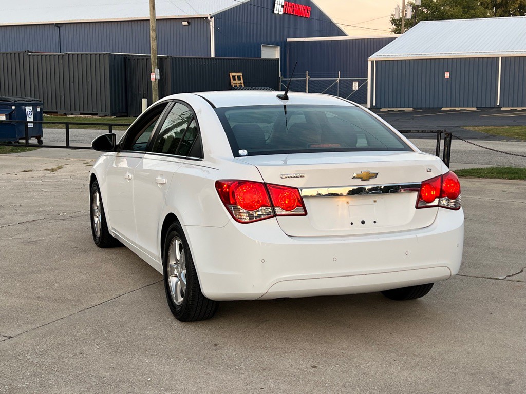2014 Chevrolet Cruze Image 41