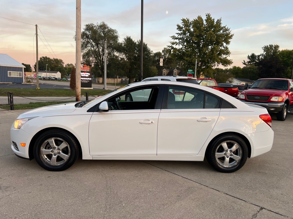 2014 Chevrolet Cruze Image 43