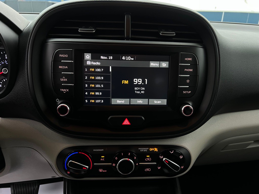 2020 Kia Soul Image 25