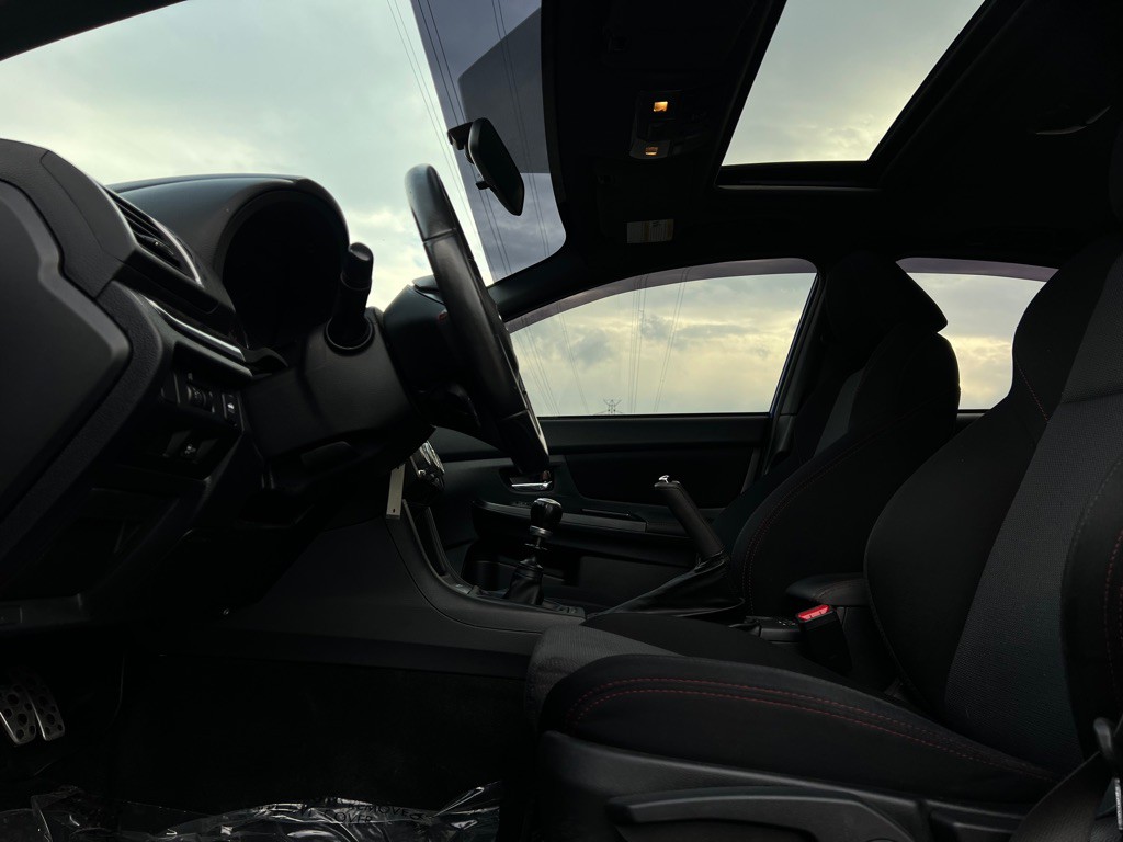 2015 Subaru WRX Image 27