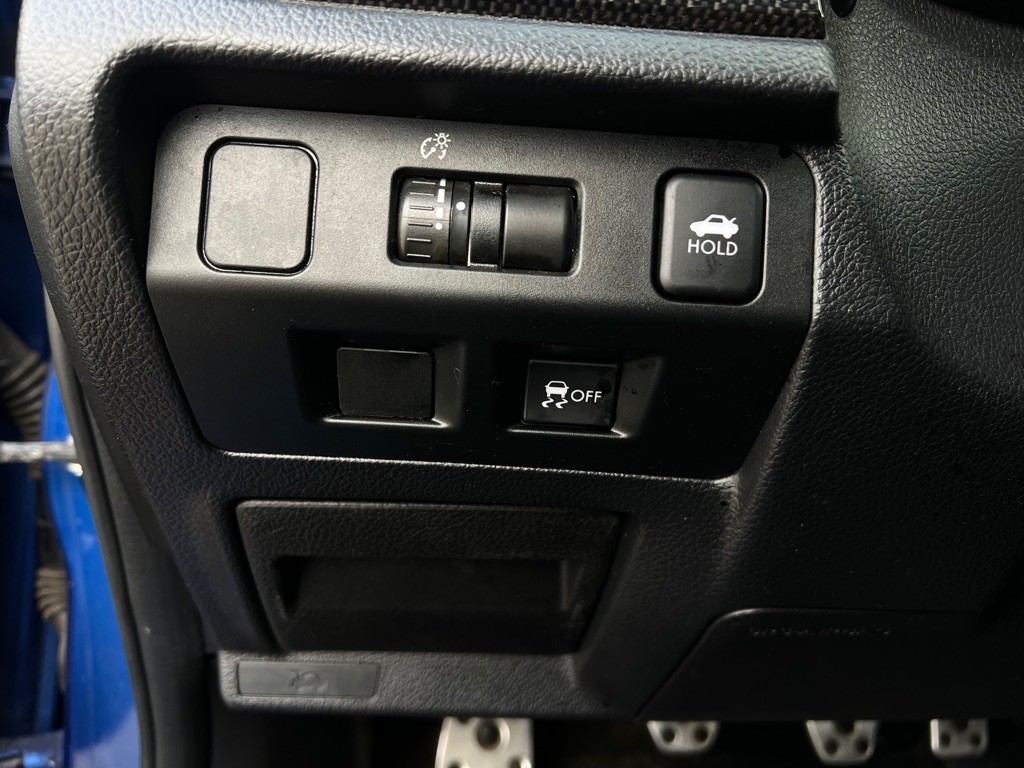 2015 Subaru WRX Image 28