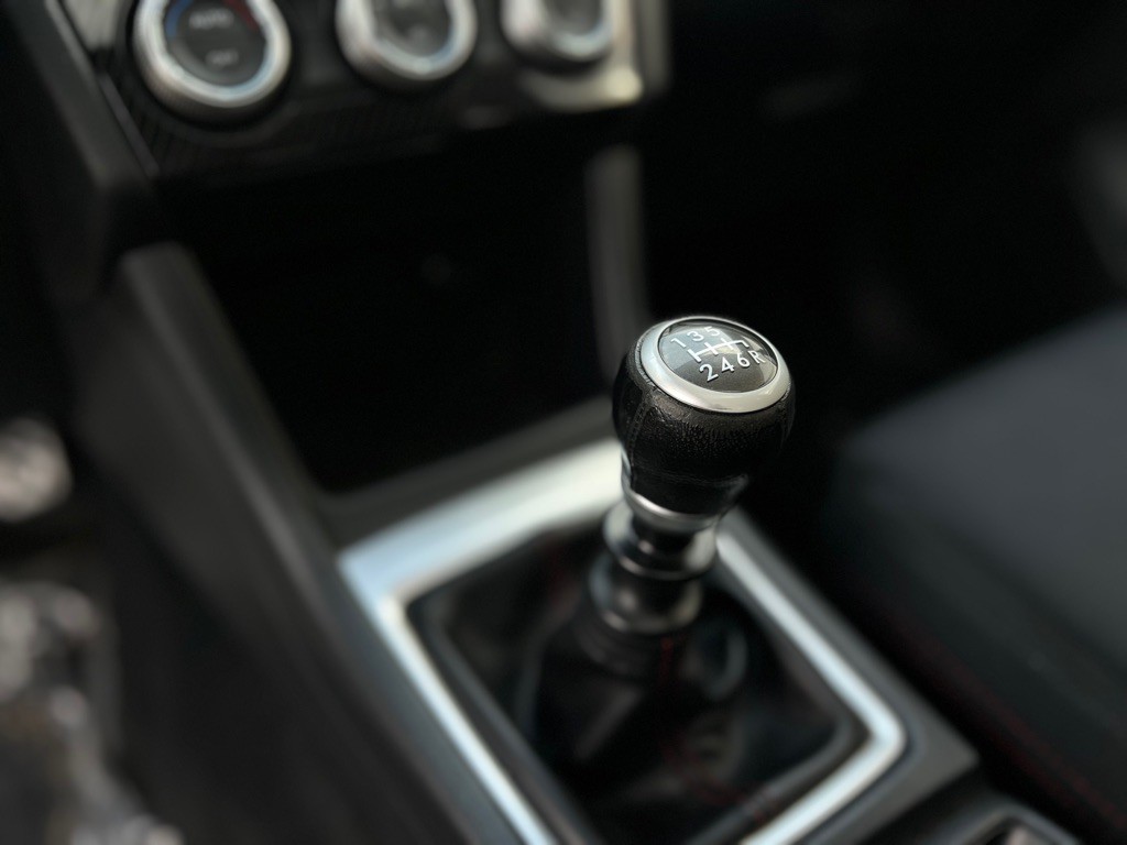 2015 Subaru WRX Image 35