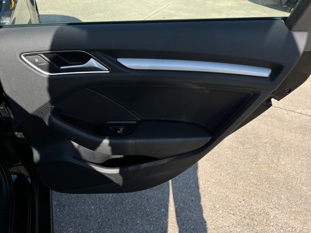 2016 Audi A3 Image 33