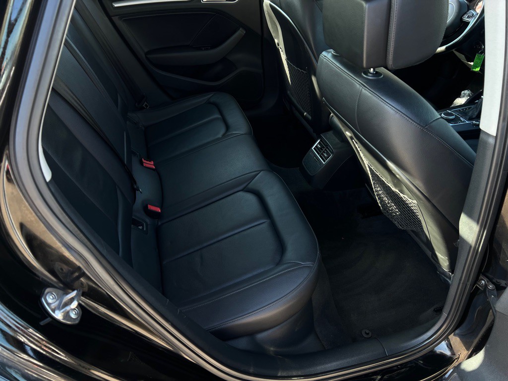 2016 Audi A3 Image 34