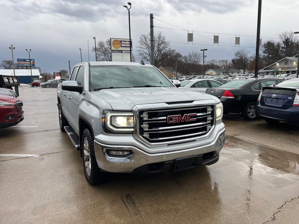 2017 GMC Sierra 1500 Image 2
