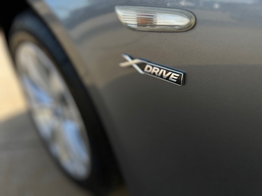 2010 BMW 5 Series Image 14