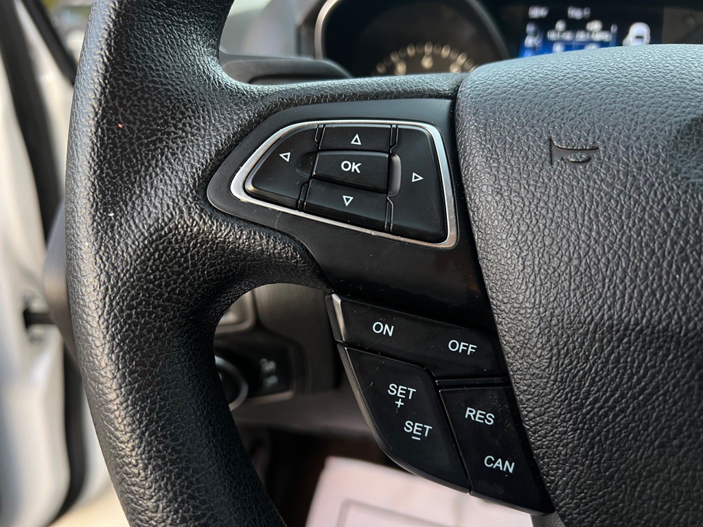 2016 Ford Focus Image 22